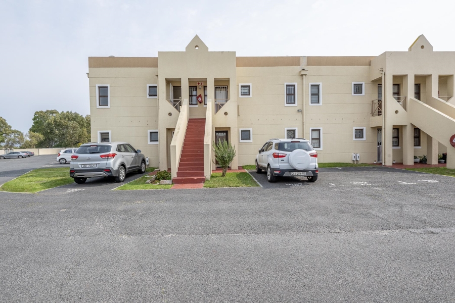 1 Bedroom Property for Sale in Kenilworth Western Cape